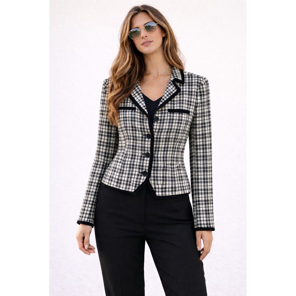 Vintage Valerie Stevens black and white plaid skirt suit blazer size 10